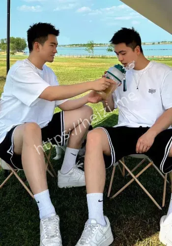 男同