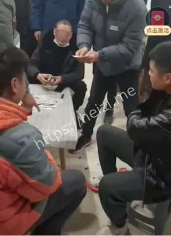 路人拉架