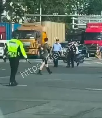 堵路维权