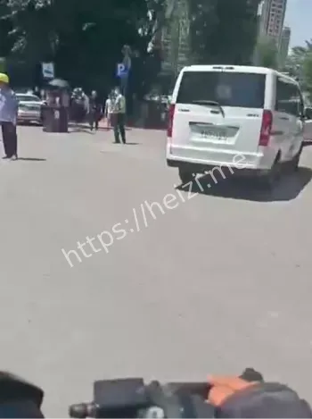 老人曝尸