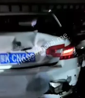 网友爆料