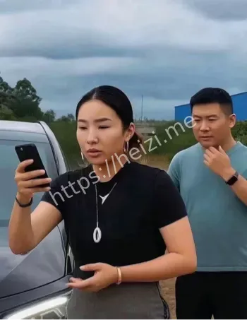 扇耳光