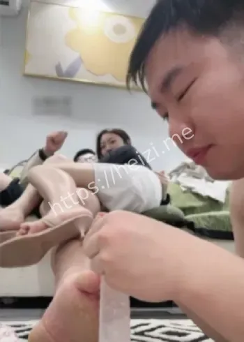 魅力小姐姐