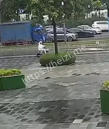 荷坳地铁站