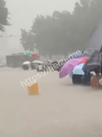 超市哄抢