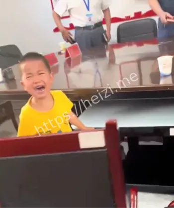 上环手术开三洞