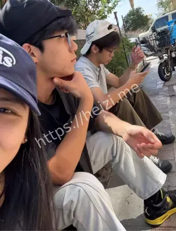 启东野莓事件
