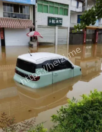 西北暴雨