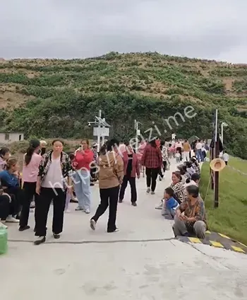 黄石抗议