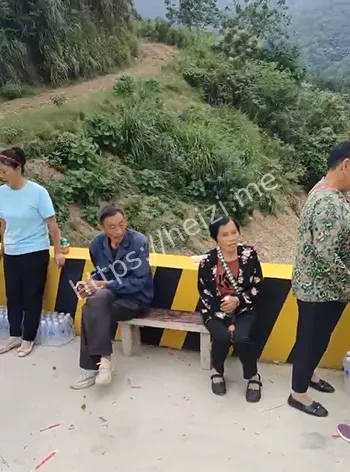 卖地黑幕