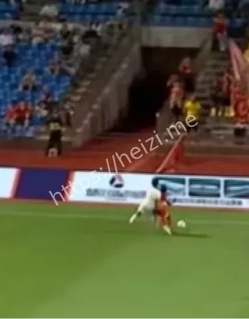 球迷冲突