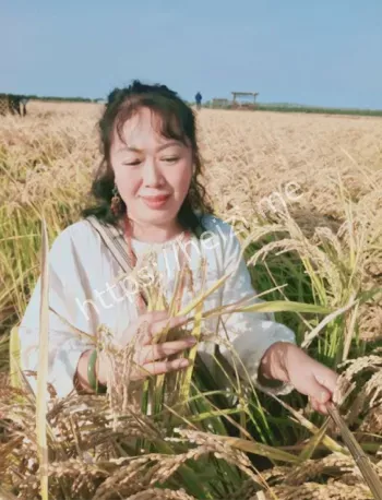 重庆九龙坡妈妈湿身揉胸照