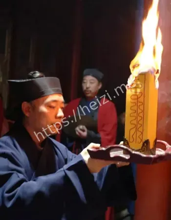 下山救人的惊人真相