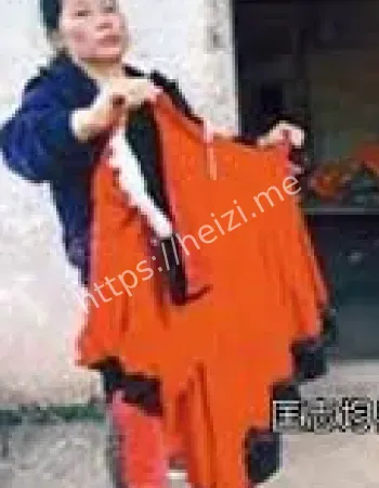 重庆红衣男孩事件