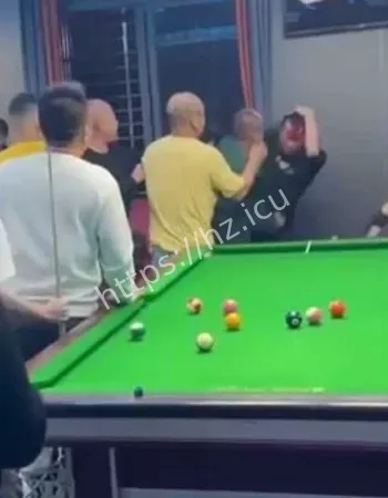 输钱赖账被群殴