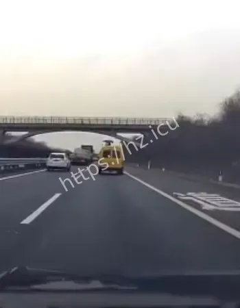 后车行车记录仪