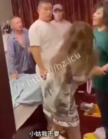暴打视频曝光