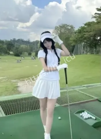 甜妹猛男牛仔裤丝袜版