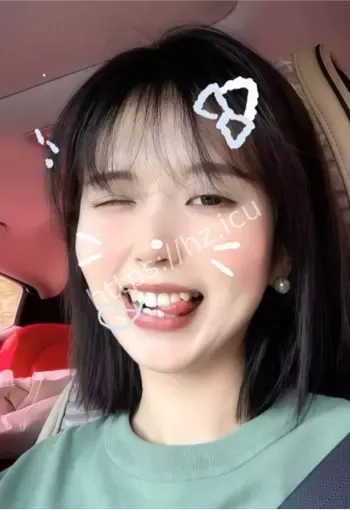 吴晓敏白衣天使反差