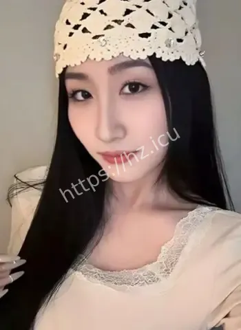 何伟霞