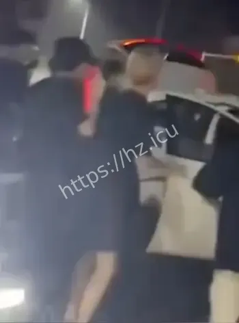 大规模群体持械斗殴