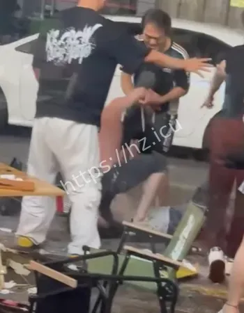 男子喝酒后失控