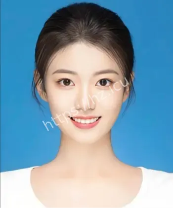 南京艺术学院清纯女生反差