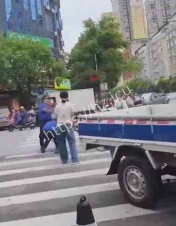 被群众曝光