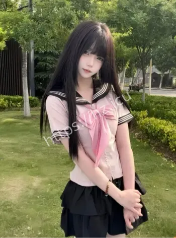 肉丝制服清纯少女