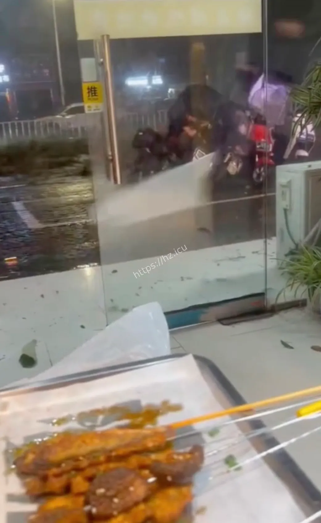 湖北黄冈鄂州龙卷风