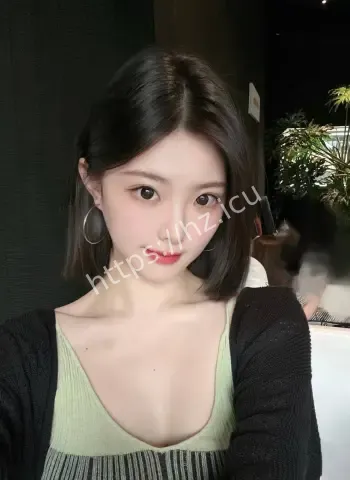 韩国金氏姐妹花